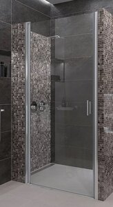 Изображение товара Душевая дверь Veconi Vianno 70 см распашная прозрачное стекло хром профиль Италия