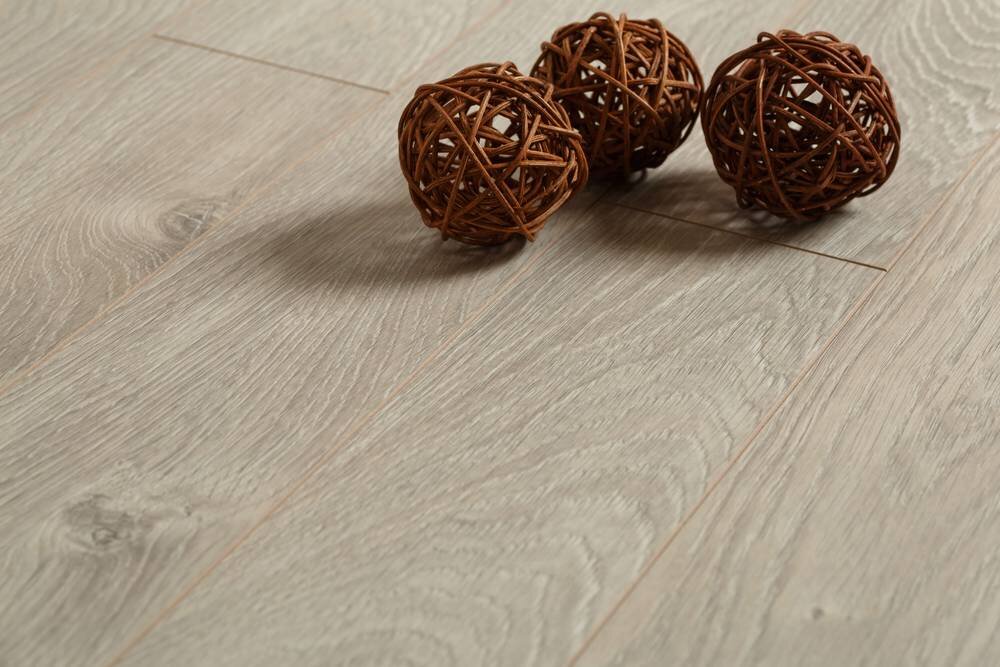 Изображение товара Ламинат Kronopol Platinium Cuprum D3034 Ferrara Oak серо-коричневый 8 мм