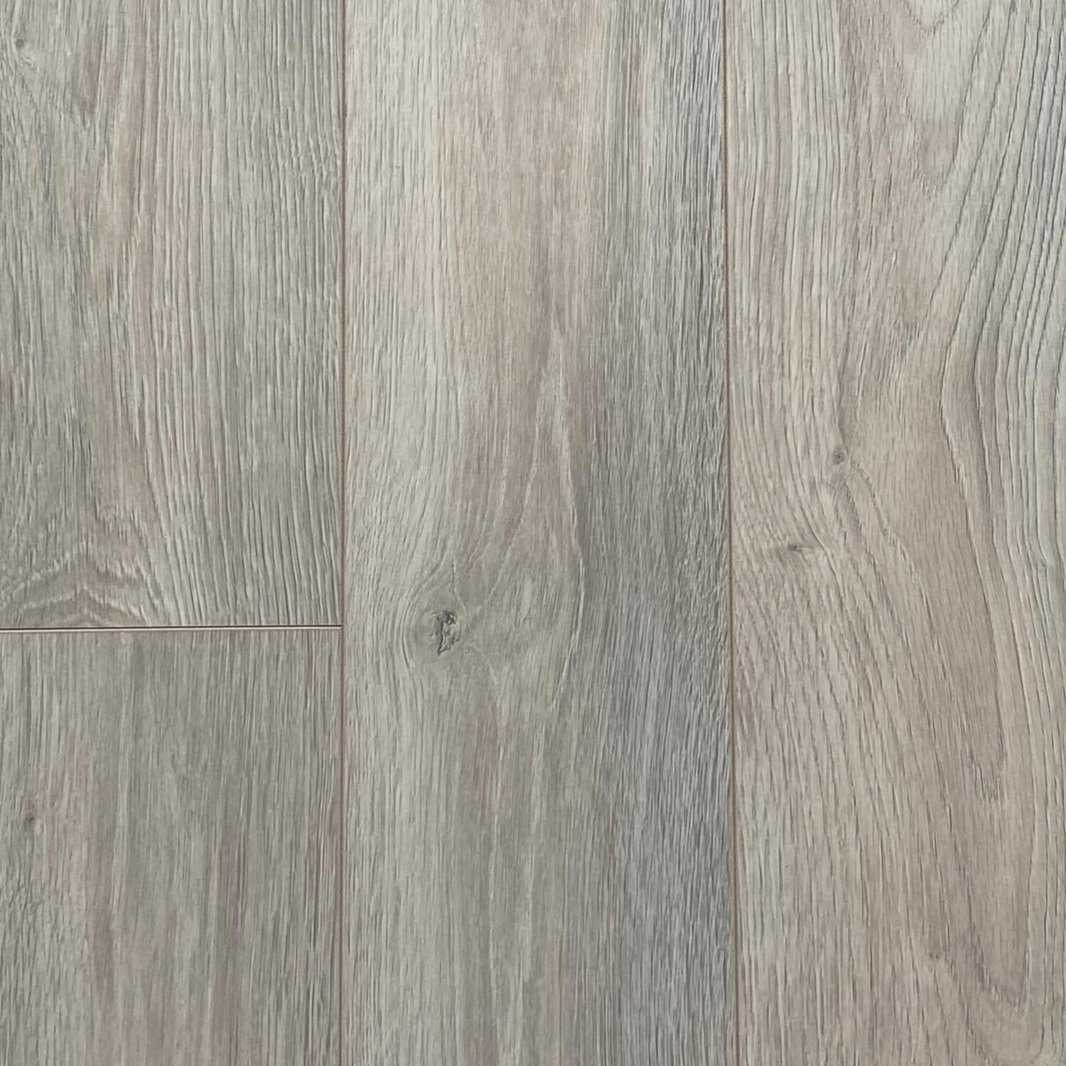 Изображение товара Ламинат My Floor Villa Дуб Эльба Титан M1230 12 мм Изображение товара Ламинат My Floor Villa Дуб Эльба Титан M1230 12 мм