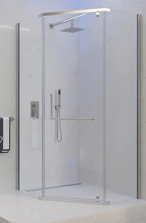 Изображение товара Душевой уголок Veconi Rovigo 80x80 см распашная дверь стекло Pear хром профиль