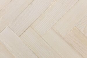 Изображение товара Инженерная доска Arti Parchetto Lago Венгерская елка (замок) Ясень Como Шпон 3 мм