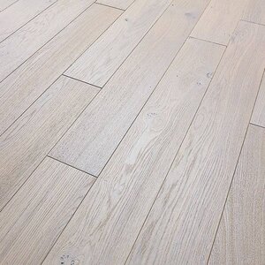 Изображение товара Массивная доска Panaget Sonate Французский дуб Белое масло/Huile blanche 14 мм, 14 х 40-130 см