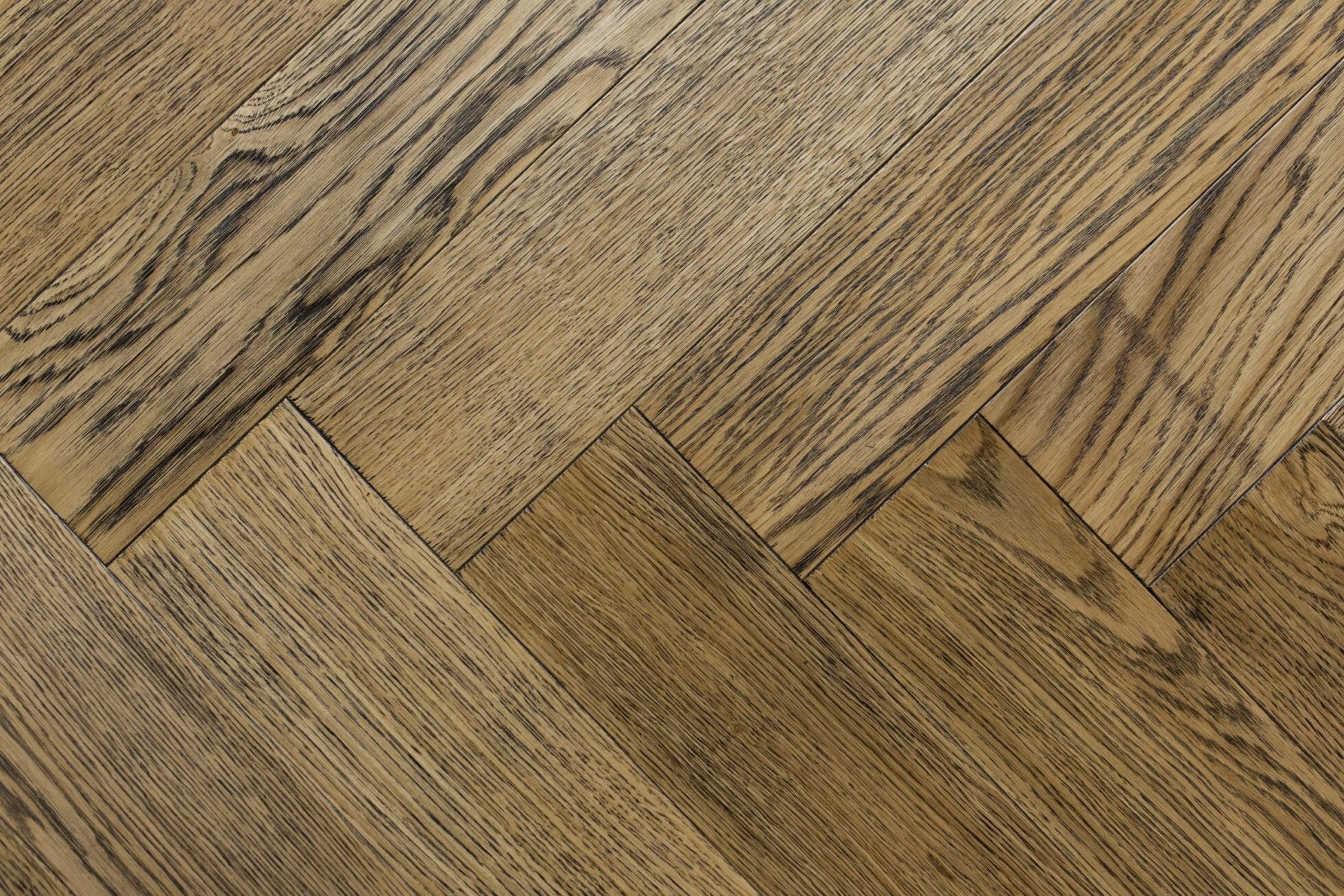 Изображение товара Инженерная доска Arti Parchetto Lago Венгерская елка дуб с шпон 1,5 мм Италия