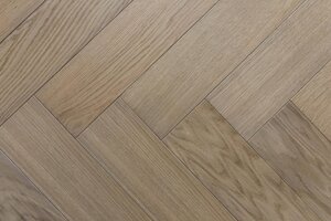 Изображение товара Инженерная доска Arti Parchetto Lago Венгерская елка (шип-паз) Дуб Resia Шпон 1,5 мм