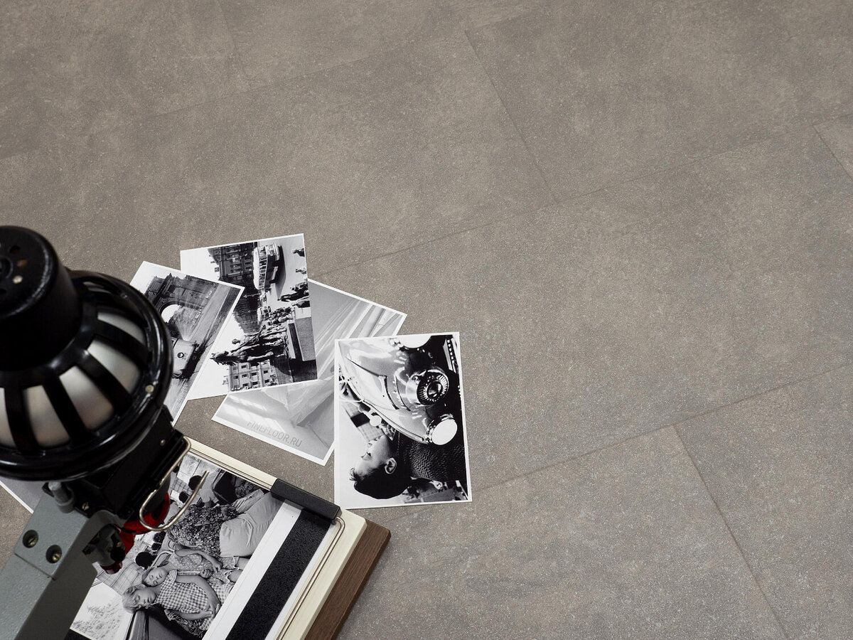 Изображение товара Виниловый ламинат Fine Floor Stone Шато Де Анжони FF-1499 1-полосный серый