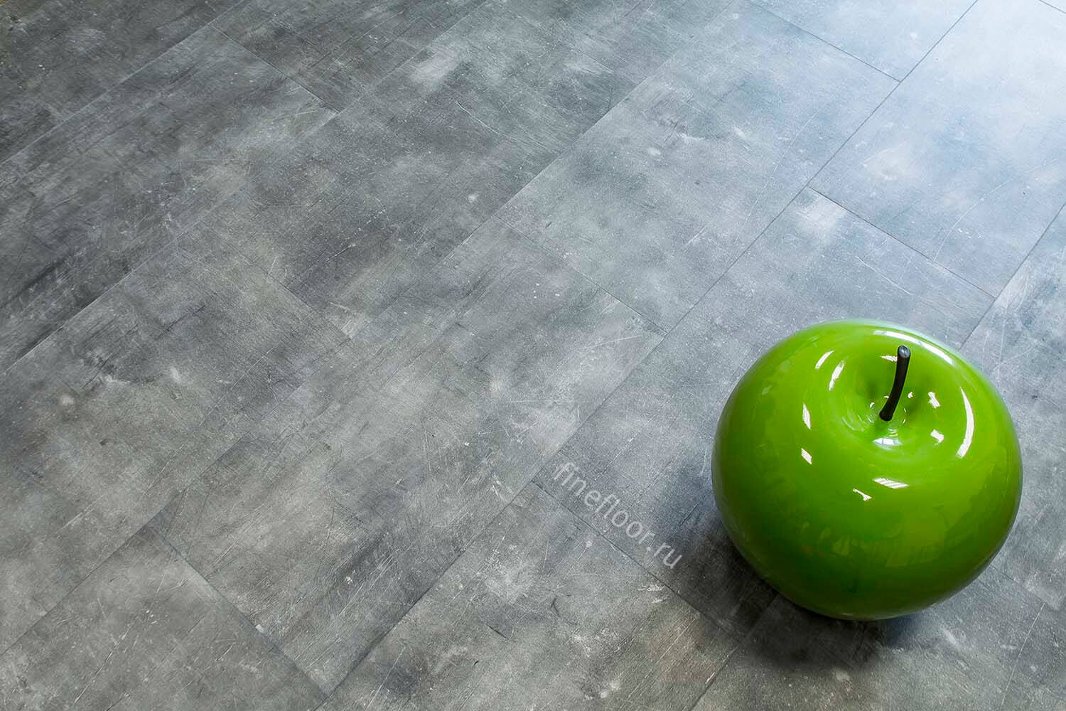 Изображение товара Виниловый ламинат Fine Floor Stone Детройт FF-1540 серого цвета Изображение товара Виниловый ламинат Fine Floor Stone Детройт FF-1540 серого цвета