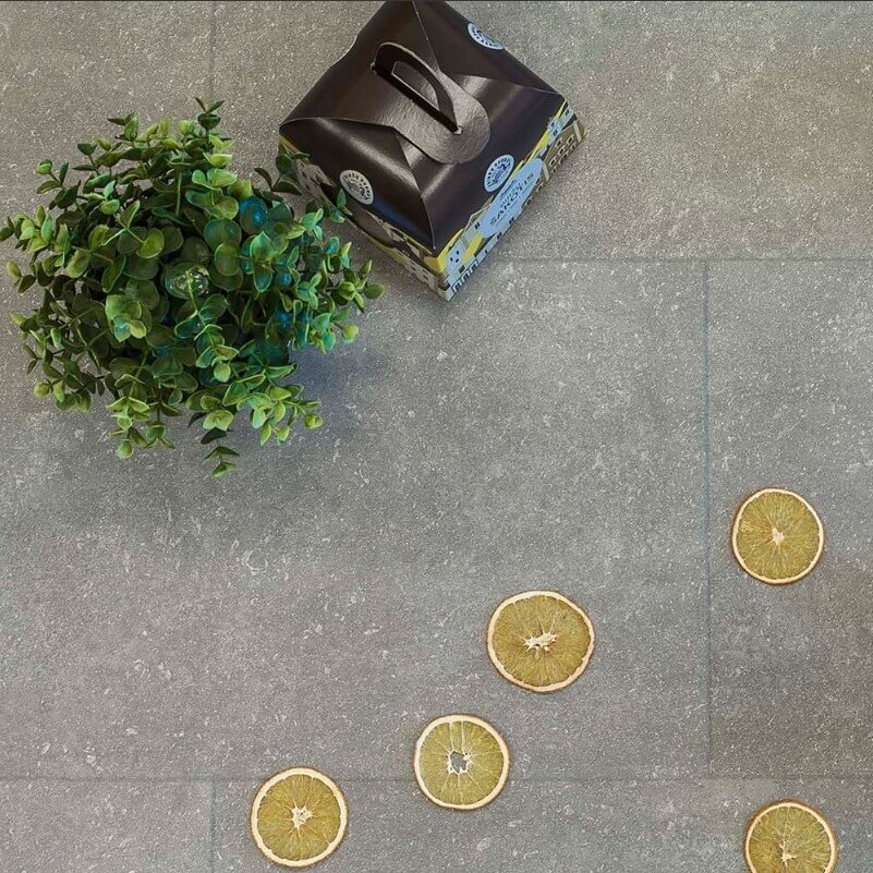 Изображение товара Виниловый ламинат Fine Floor Craft Small Plank Stone FF-489 65.3 мм 2.5 мм серый камень