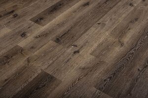 Изображение товара Виниловый ламинат Natura Original 178 мм Дуб Ренье R-010-06, 17.8 x 152.4 см, замок