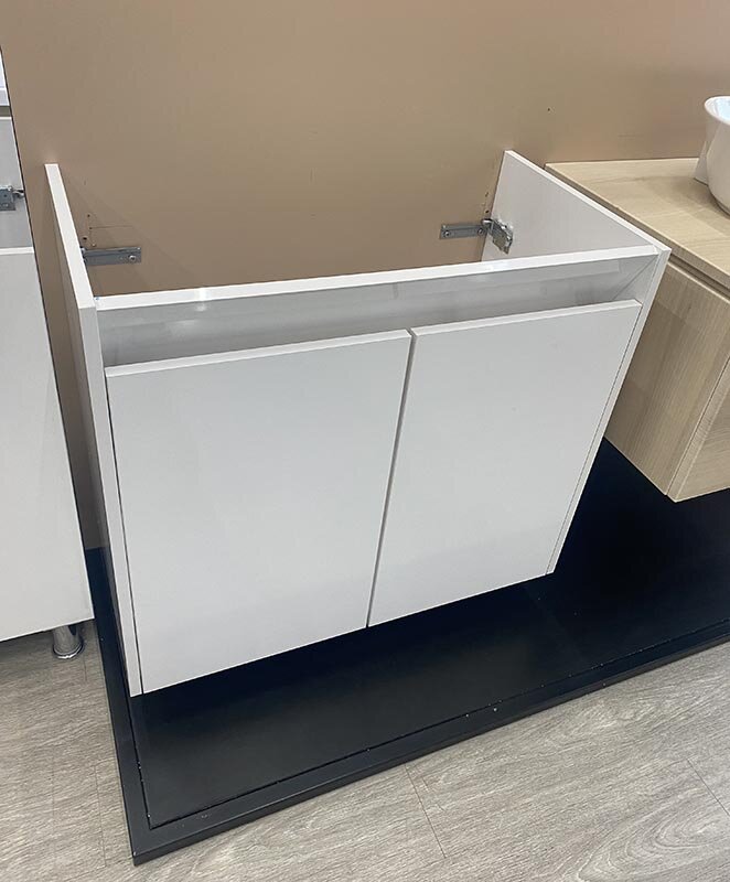 Изображение товара Тумба под раковину VitrA Vision 85 см белая подвесная МДФ