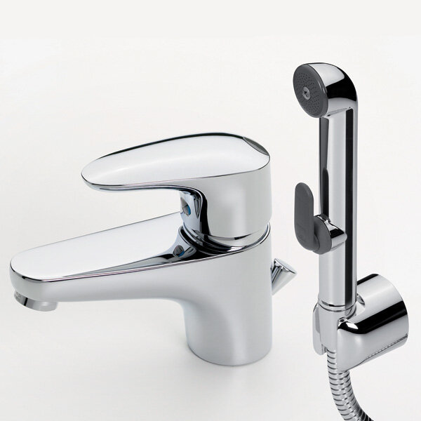 Изображение товара Смеситель Oras Vega 1802 для раковины с гигиеническим душем хром