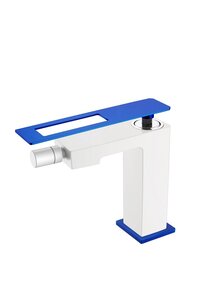 Изображение товара Современный смеситель для биде Boheme Q с широким рычагом и керамическим картриджем