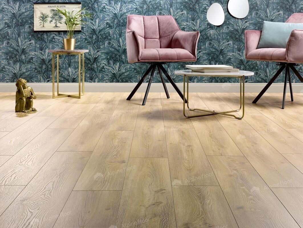 Изображение товара Ламинат Alpine Floor Homflor Strong, 705, планка 21.4 х 128.6 см, декор Odyssey, замковый, 12 мм