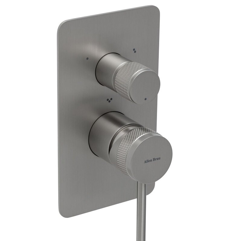 Изображение товара Смеситель Allen Brau Priority 5.31A11-BN для ванны и душа, на 3 потребителя