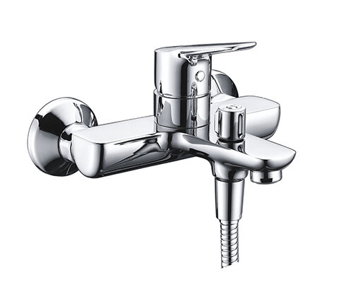 Изображение товара Современный хромированный смеситель WasserKRAFT Lippe 4501 для ванны и душа